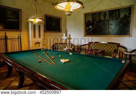 Lazne Kynzvart, Czech Republic, 7 August 2021: Metternich Representative Chateau Or Castle Interior,