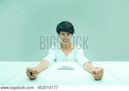 These Damn Cell Phone Gizmos! What Devilry!