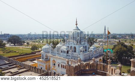 Aerial Panoramic View To The Lahore Fort, Citadel In The City Of Lahore, Pakistan