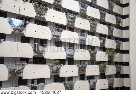 Singapore- 9 Apr, 2022: View Of Selegie House Hdb Flat In Singapore. Selegie House Is Located In The