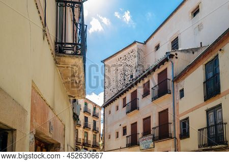 Sepulveda, Spain - September 12, 2021: Architecture In The Medieval Town Of Sepulveda, One Of The Mo