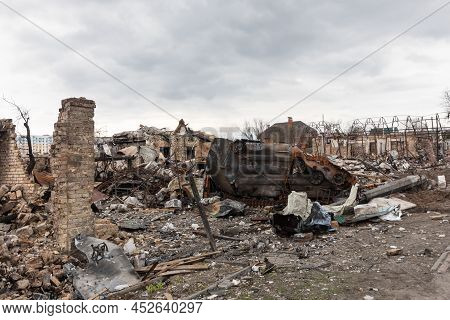 Bucha, Ukraine - Apr. 06, 2022: War In Ukraine. Chaos And Devastation On The Streets Of Bucha As A R