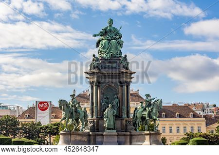 Empress Maria Theresia Monument On Maria-theresien-platz Square In Vienna, Austria - October 2021
