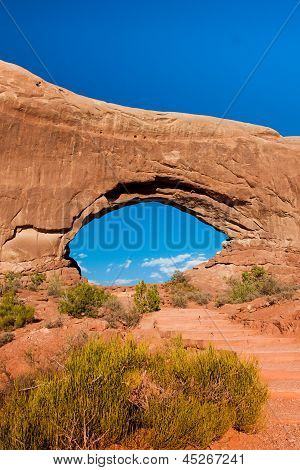 ประตูหน้าต่างในอุทยานแห่งชาติอาร์เชส ยูทาห์