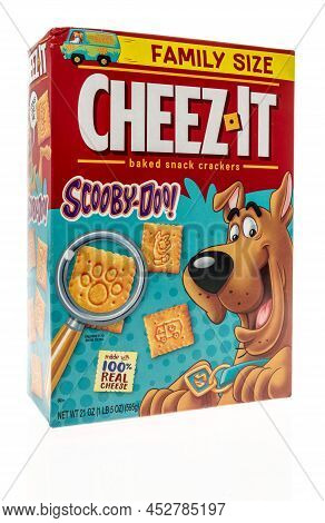 Winneconne, Wi -10 April 2022: A Package Of Cheez It Scooby Do Crackers On An Isolated Background