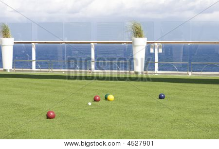 Bocce pallo merellä