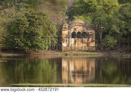 Hunting Palace With Reflection In Rajbagh Lake Water A Heritage And Old Architecture Place Hunt Play