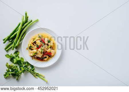 Oseng Tauge. Indonesian Stir Fry Bean Sprouts Mixed With Fried Tofu