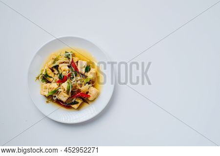 Oseng Tauge. Indonesian Stir Fry Bean Sprouts Mixed With Fried Tofu