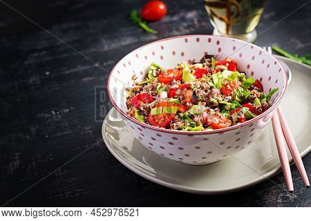 Tabbouleh With Quinoa. Tabbouleh Salad - Traditional Middle Eastern Or Arabic Cuisine. Vegetarian Sa