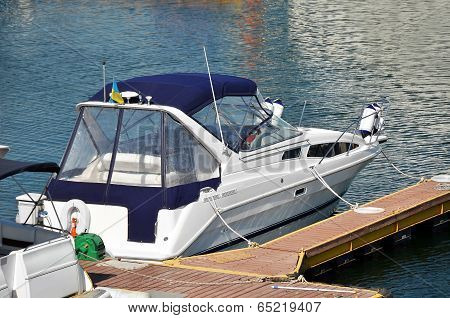 Motor yacht