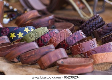 Store handmade  leather belts, spanish medieval fair