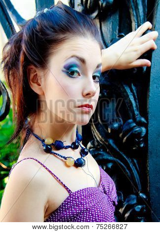 Gorgeous Look Face Coseup 
