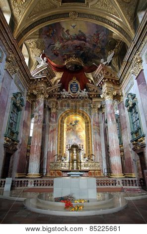 VIENNA, AUSTRIA - OCTOBER 10: Interior of baroque Jesuits church. The church was built between 1623 and 1627. in Vienna, Austria on October 10, 2014.