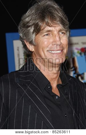 LOS ANGELES - APR 21: Eric Roberts at the premiere of Walt Disney Pictures' 'Prom' at the El Capitan in Los Angeles, California on April 21, 2011.