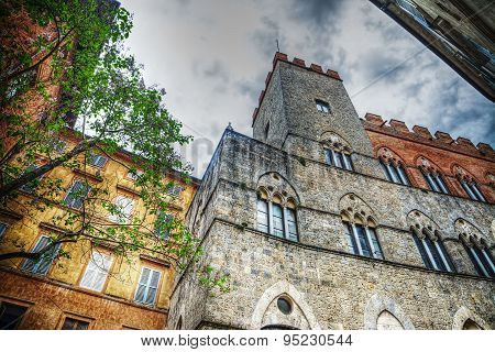 Chigi-zondadari Palace In Siena Under A Grey Sky