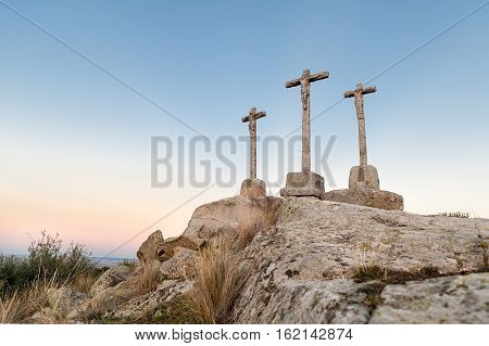 stones crossings to the high thing with sky fund to the evening