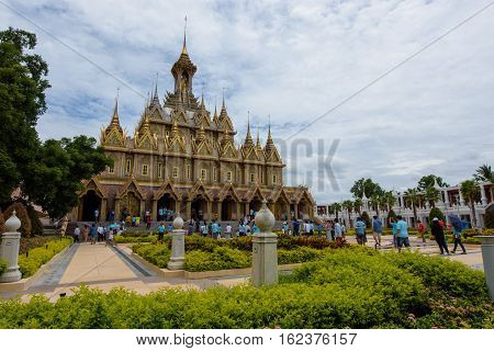 Uthai Thani, Thailand - August 12, 2016: On Mother's Day,Tourists are walkinvig in grounds of Wat Thasung or Wat Chantaram in Uthai Thani Pronce, Thailand.