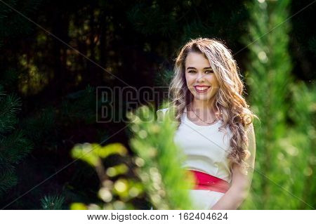 Summer Photo Smiling Girl In A White Dress