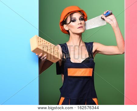 Serious Cute Sexy Builder Girl