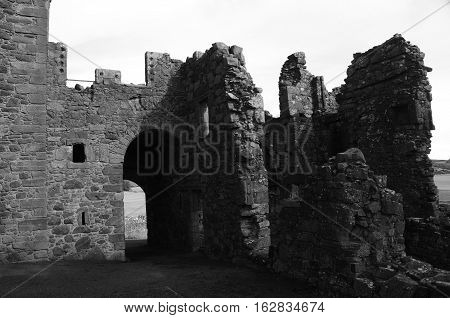 A view of the ruins of the gatehouse range at Balvaird castle