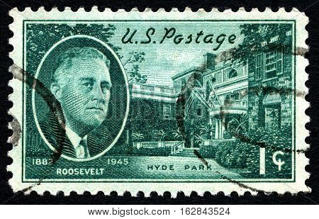 UNITED STATES OF AMERICA - CIRCA 1945: A used posted stamp from the USA depicting an illustration of President FD Roosevelt and his Hyde Park home circa 1945.