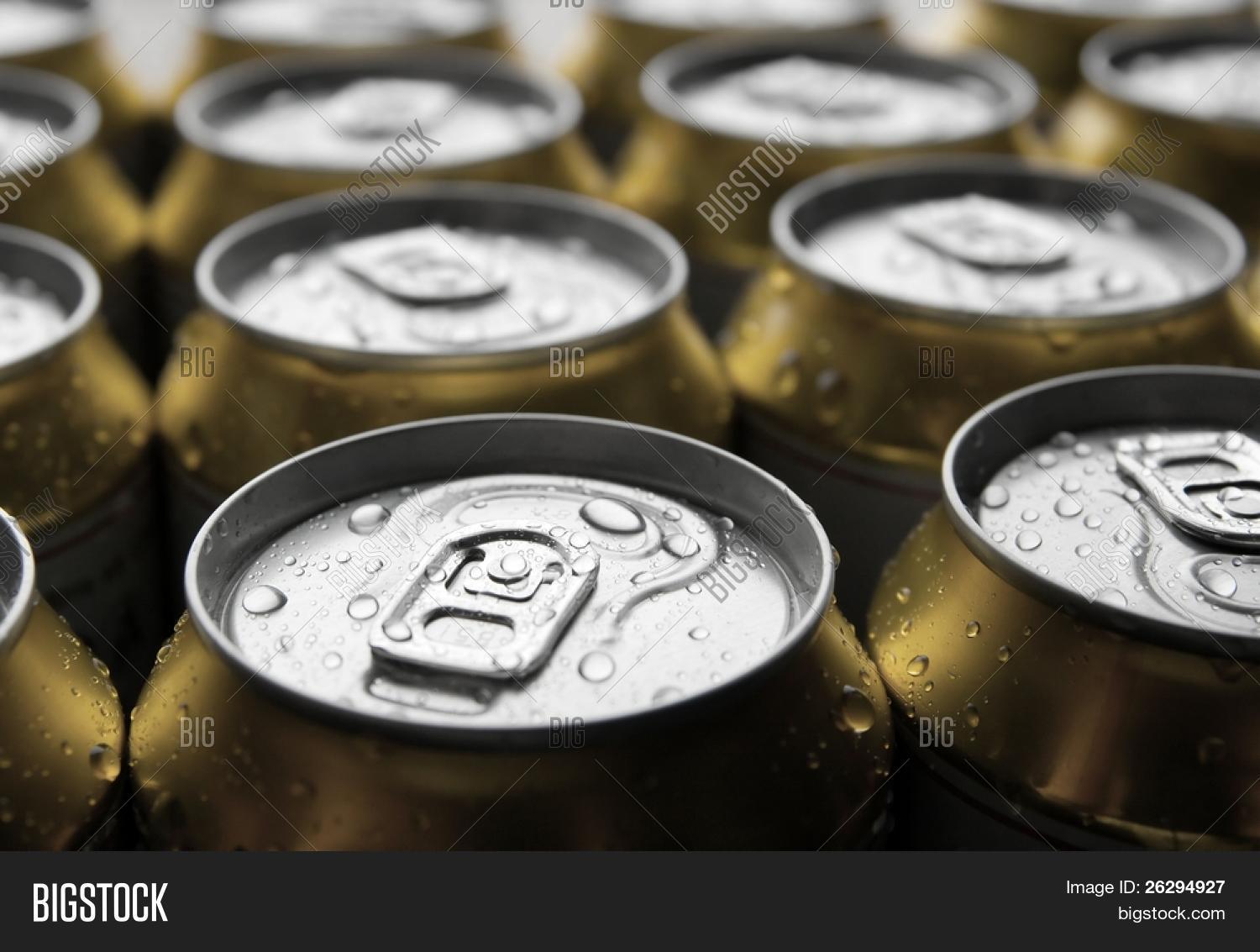 для чего в банках фотографируют