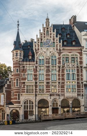 Brussels, Belgium - September 26, 2018: Pharmacie Anglaise In Historic Mansion With Tower,  Product 
