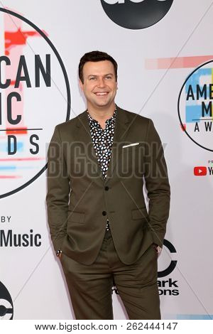 LOS ANGELES - OCT 9:  Taran Killam at the 2018 American Music Awards at the Microsoft Theater on October 9, 2018 in Los Angeles, CA
