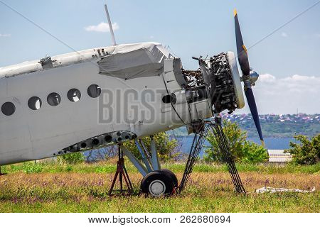 The Old Plane, The Faulty Plane On Repair Restoration An-2 Agricultural Aeroplane Costs In The Field