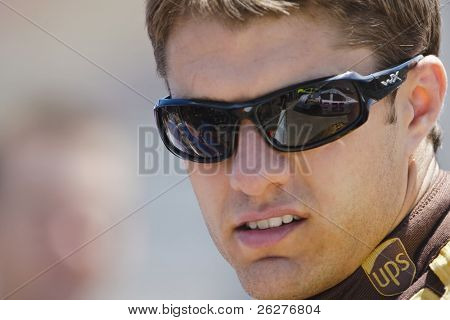 BROOKLYN, MI - JUN 12: Ovladač UPS, David Ragan, wats kvalifikovat pro závod LifeLock 400 na Mi