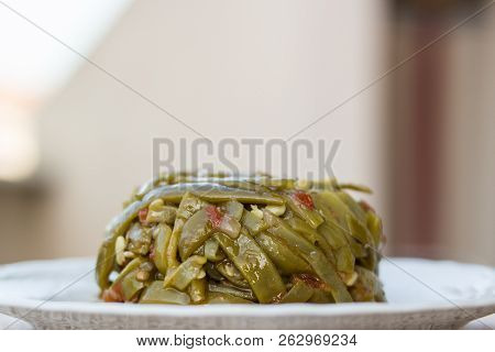 Turkish Traditional Green Beans / Zeytinyagli Fasulye