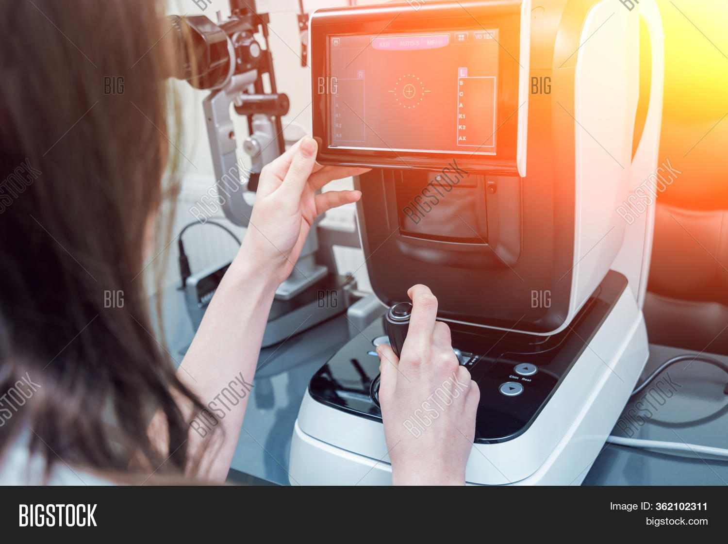 Refractometry Image & Photo (Free Trial) Bigstock
