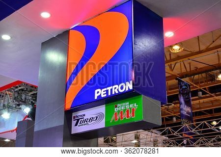 Pasay, Ph - Apr 1- Petron Fuel Sign At Manila International Auto Show On April 1, 2017 In Pasay, Phi