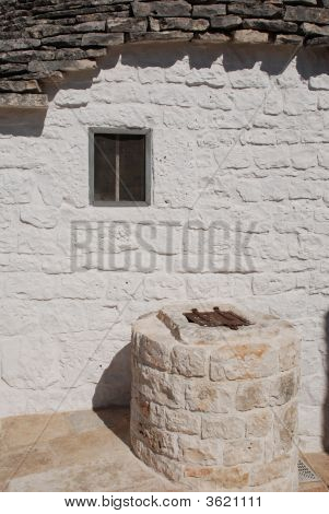 Trullo Window And Well