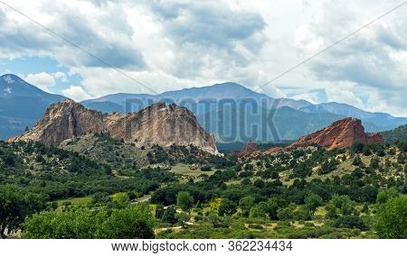 Autumnl Day Of The Garden Of The Gods In Colorado.