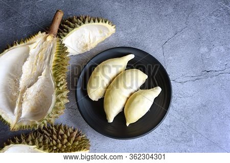 Top View Durian Riped. King Of Fruits. Durian Is A Popular Tropical Fruit In Thailand. Betel Of Duri