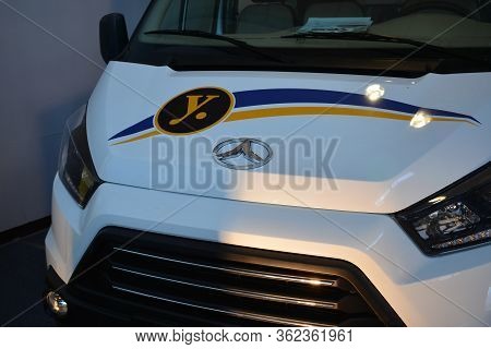 Pasay, Ph - July 26 - Jmmc Van At Philauto Show On July 26, 2019 In Pasay, Philippines.