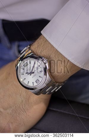 Saint-imier, Switzerland 31.03.2020 - Closeup Fashion Image Of Longines Watch On Wrist Of Man: Mans 
