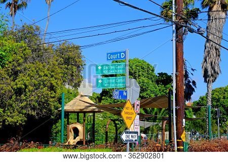 City Landscape. Usa, Los Angeles. July 2019
Colorful Background Of Houses And Plants For Publication