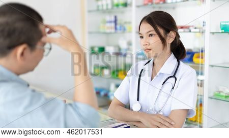 Specialist pharmacists provide advice and assistance to patients who come into the pharmacy or clini