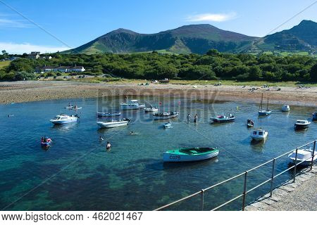 Trefor, Wales - Britain - August 9 2012 : British Seaside, A Small Village On The Welsh Llyn Peninsu