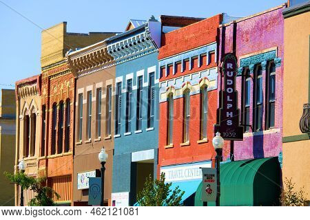 September 20, 2022 In Atchison, Ks:  Historical Buildings With Loft Apartments And Ground Floor Stor