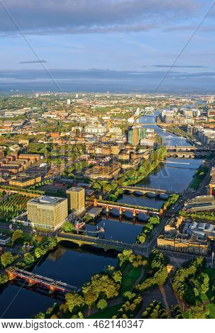 Glasgow, Scotland, Uk, September 17th 2022, Aerial View Of The River Clyde And Glasgow City