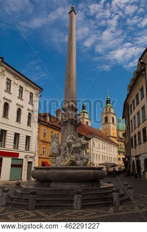 Robba Fountain In Town Square Or Mestni Trg In Central Ljubljana. Called Robbov Vodnjak In Slovenian