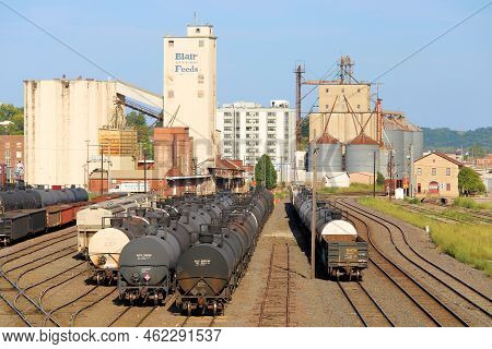 September 20, 2022 In Atchison, Ks:  Rail Cars On Railraod Tracks Taken At The Bnsf Railraod Yard In
