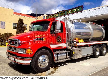 Creston, Bc, Canada - April 23 2014 An Impressive Canadian Fire Engine Standing In Front Of The Cres