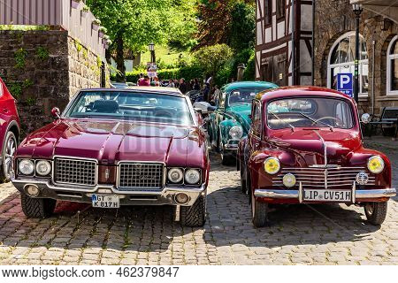 Schieder-schwalenberg, North Rhine-westphalia, Germany, May 8, 2022: Classic Car Show. Oldsmobile An
