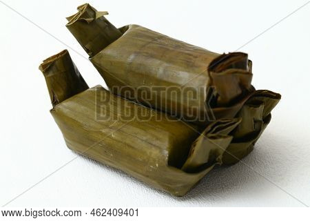 Arem-arem Or Lemper Is Traditional Food From Java. Arem-arem Made From Rice Cake Containing Vegetabl