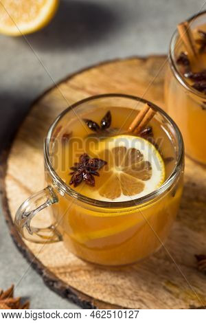 Homemade Wassail Mulled Apple Cider